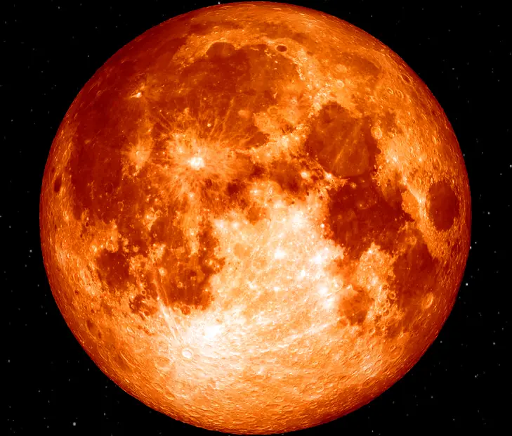 Följ århundradets längsta månförmörkelse LIVE